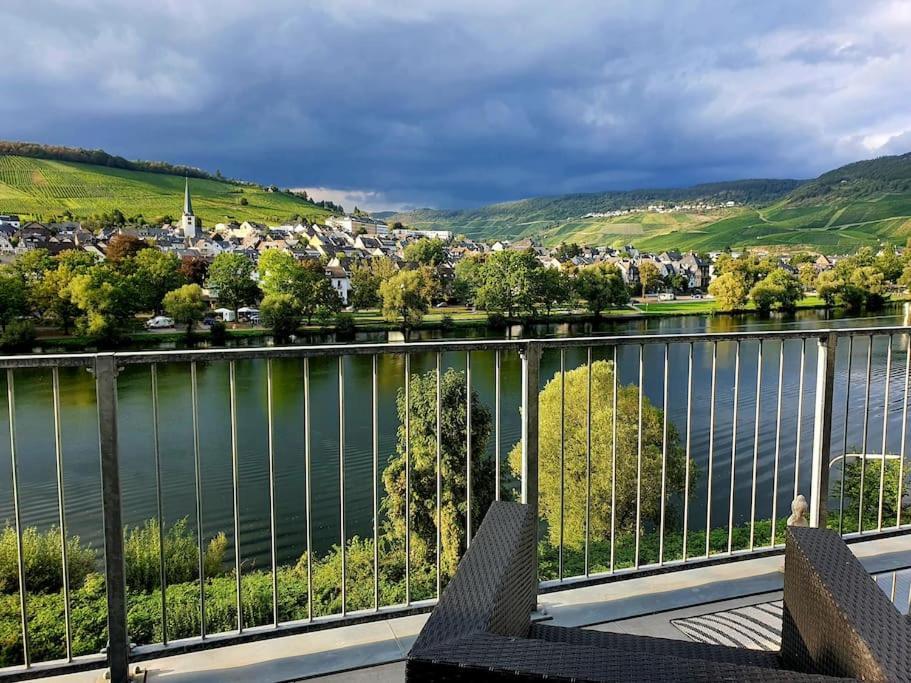 Deluxe 3-Rooms River View, Bernkastel-Kues Exterior photo
